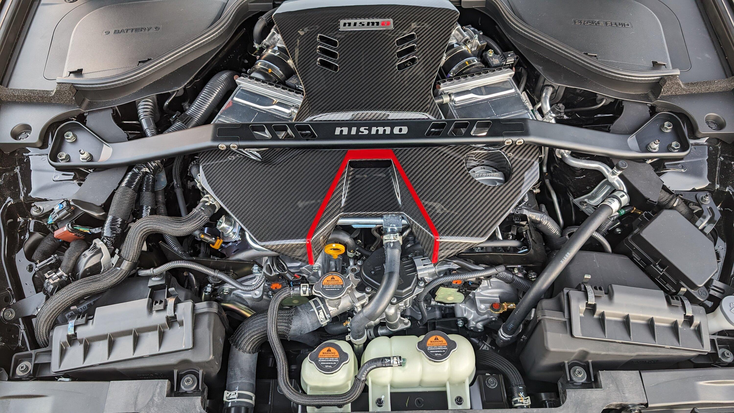 RZ34 NISMO Front Aluminum Strut Bar (Black)
