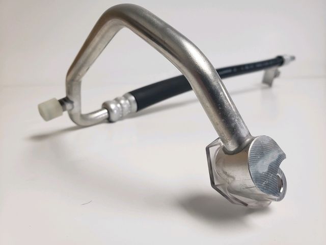 R32 GTR High Side A/C Hose