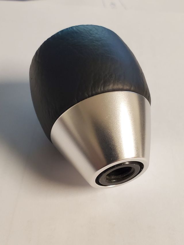 Honda 6-Speed Leather Shift Knob