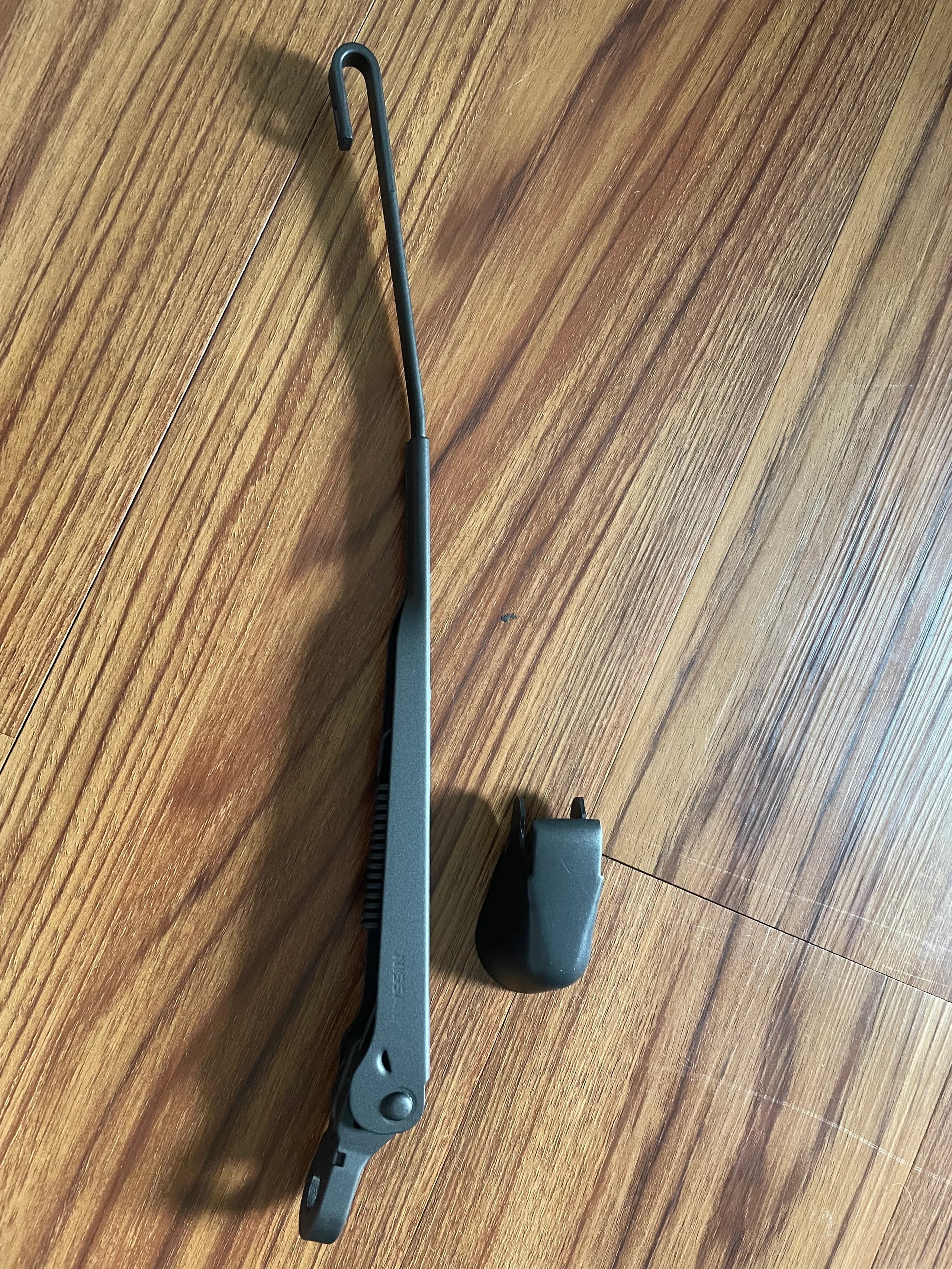 R34 Rear Wiper (Early)