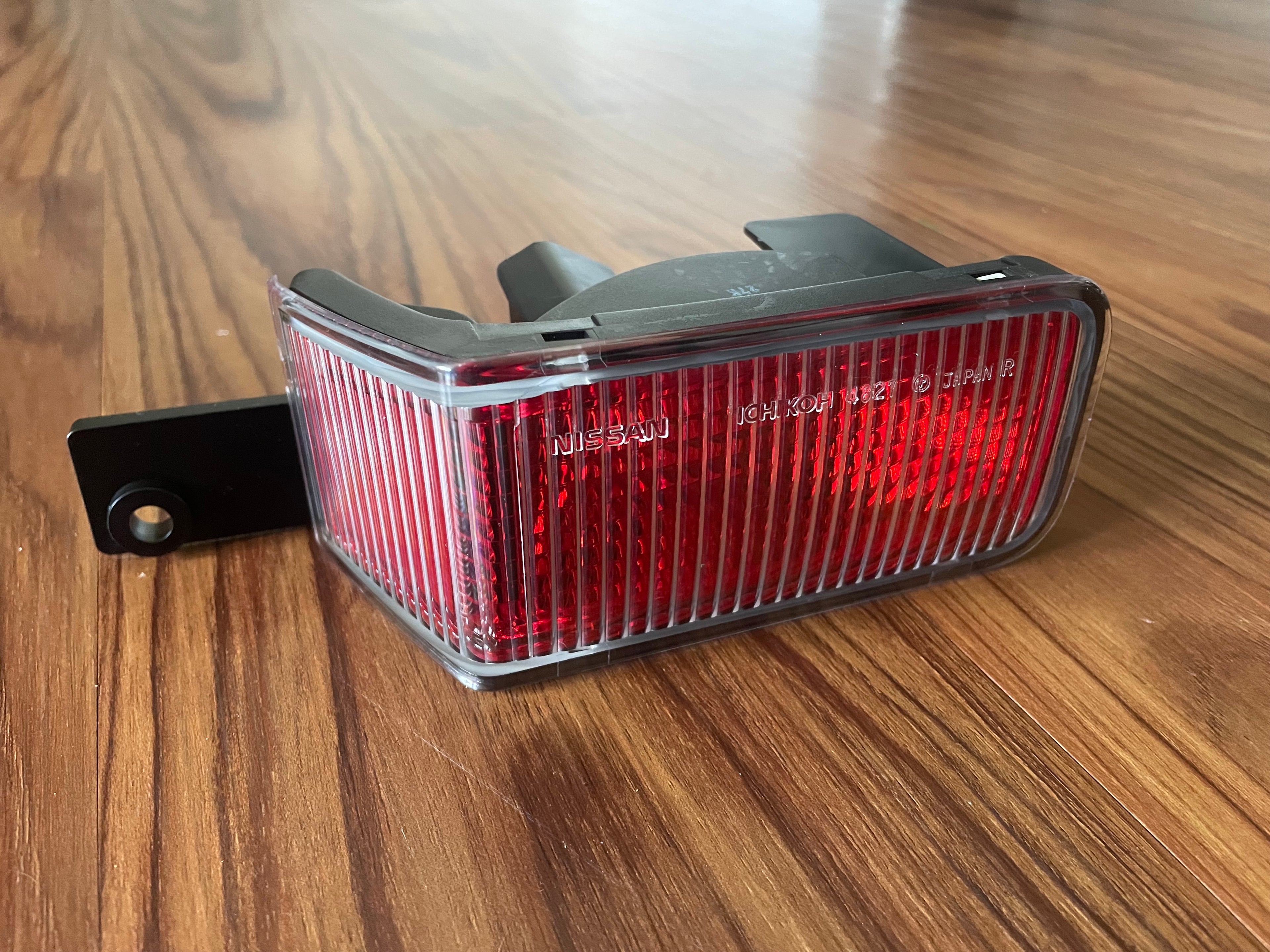 R34 Rear Fog Lamp RH (Red)