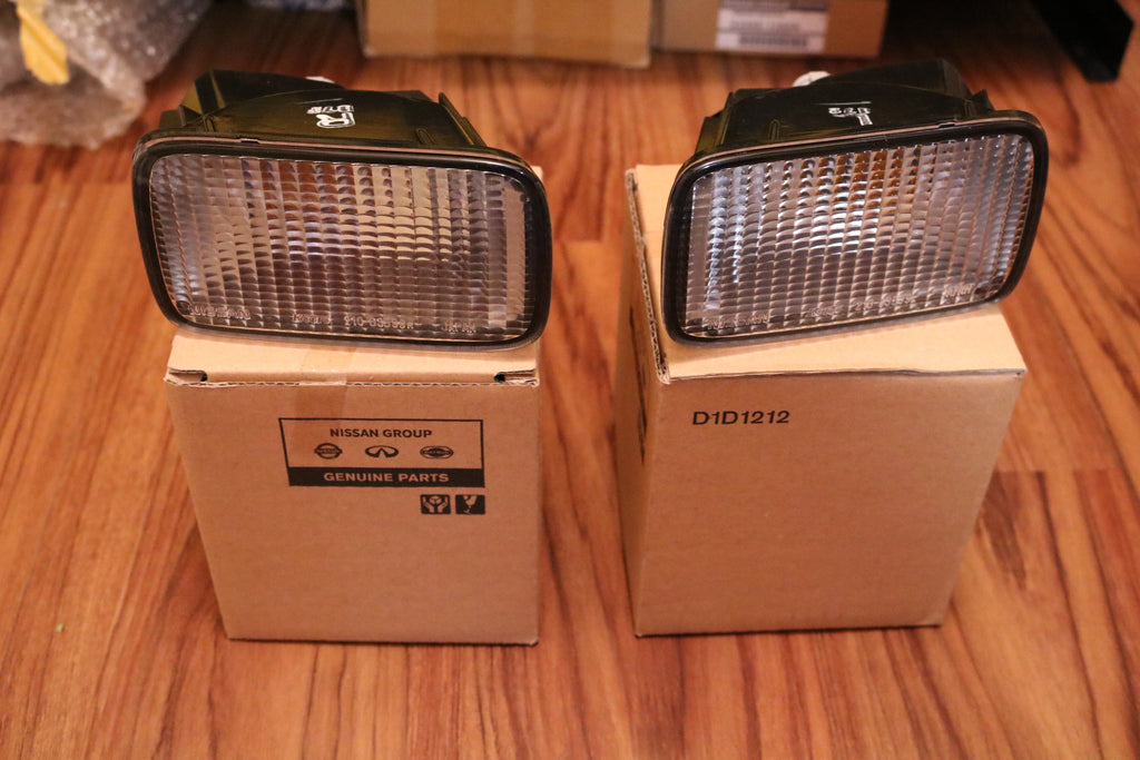 R34 GTR Front Bumper Lamps (Clear)