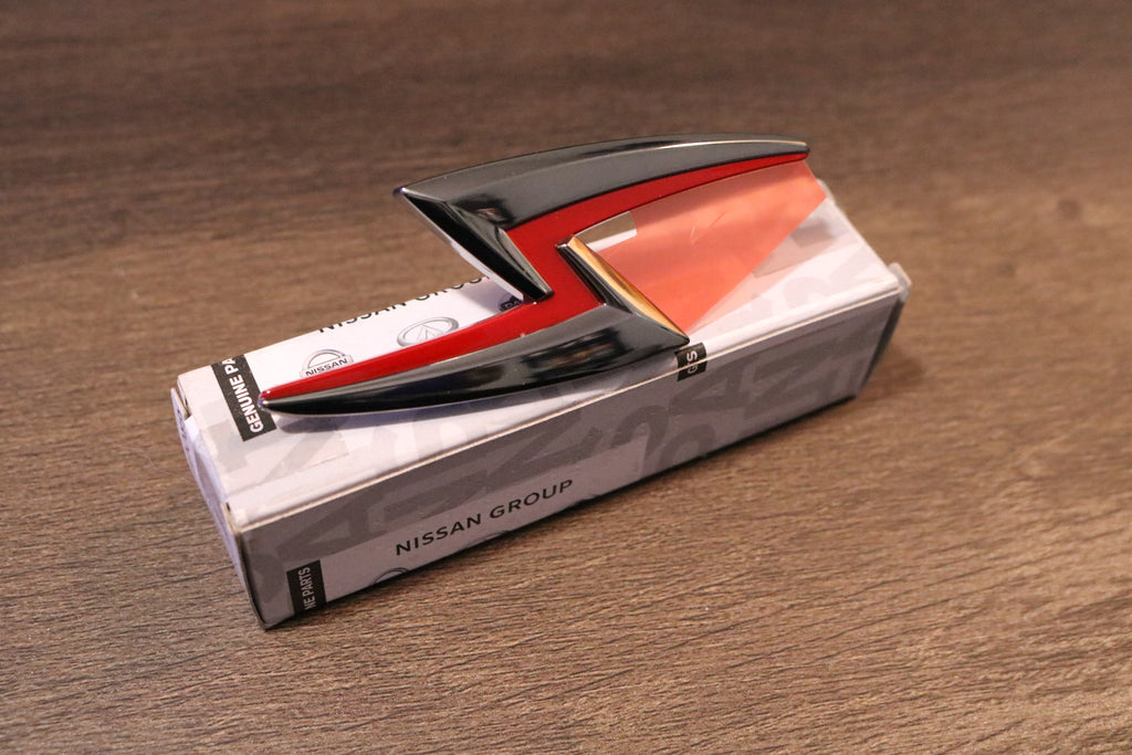 S15 "Bolt" Hood Emblem (Charcoal/Red)
