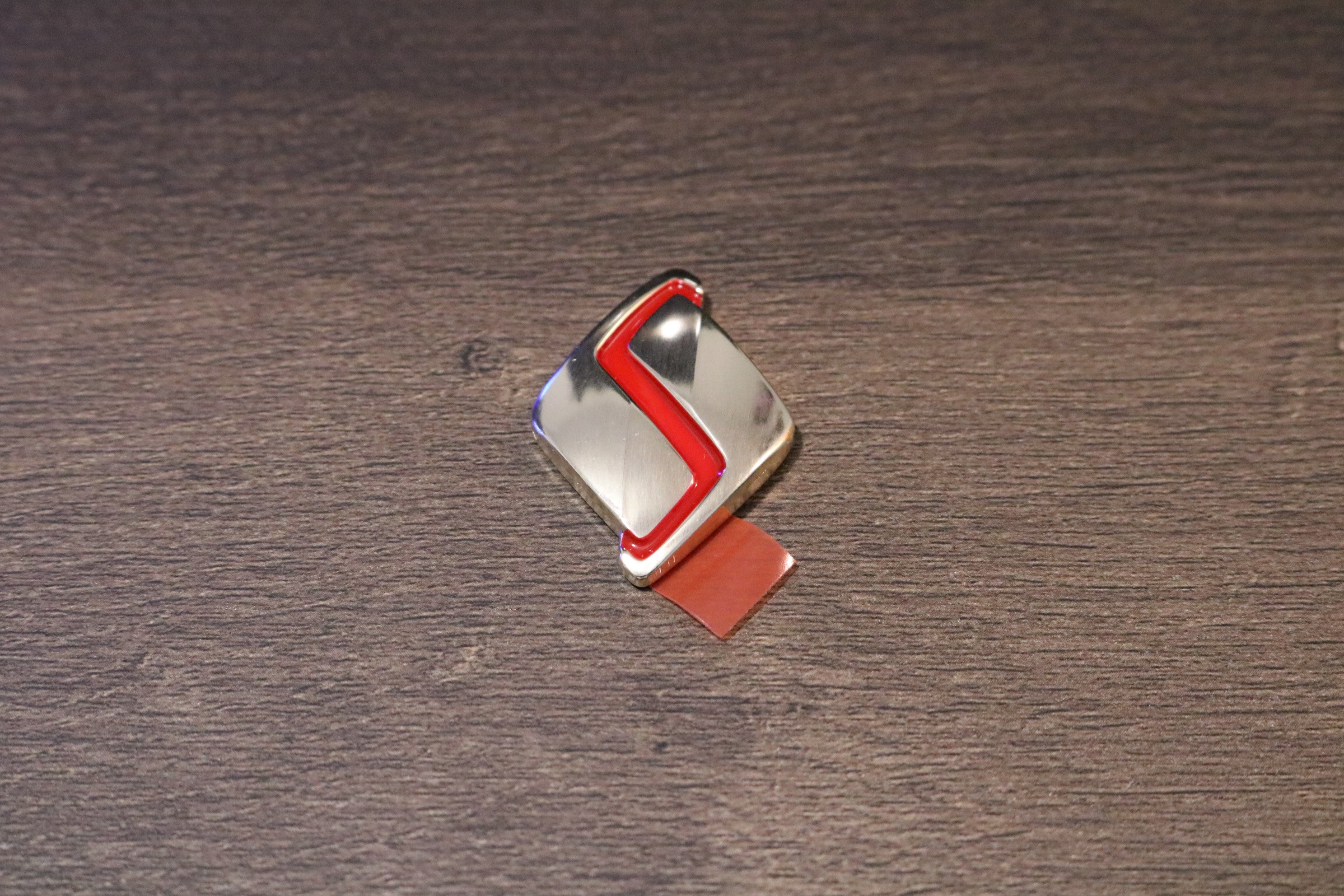 R32 Skyline Hood Emblem