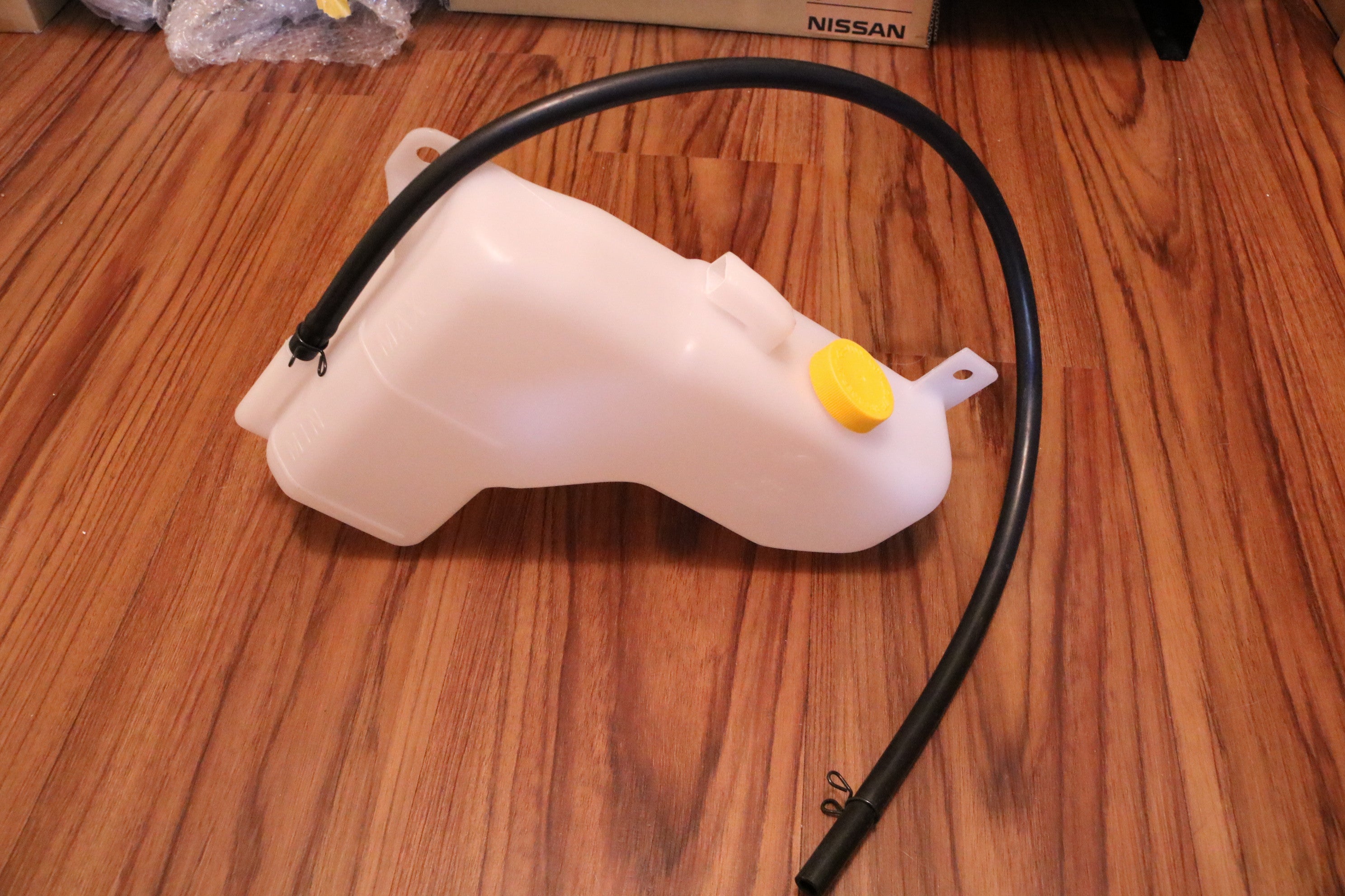 R33/R34 GTR Coolant Overflow Tank