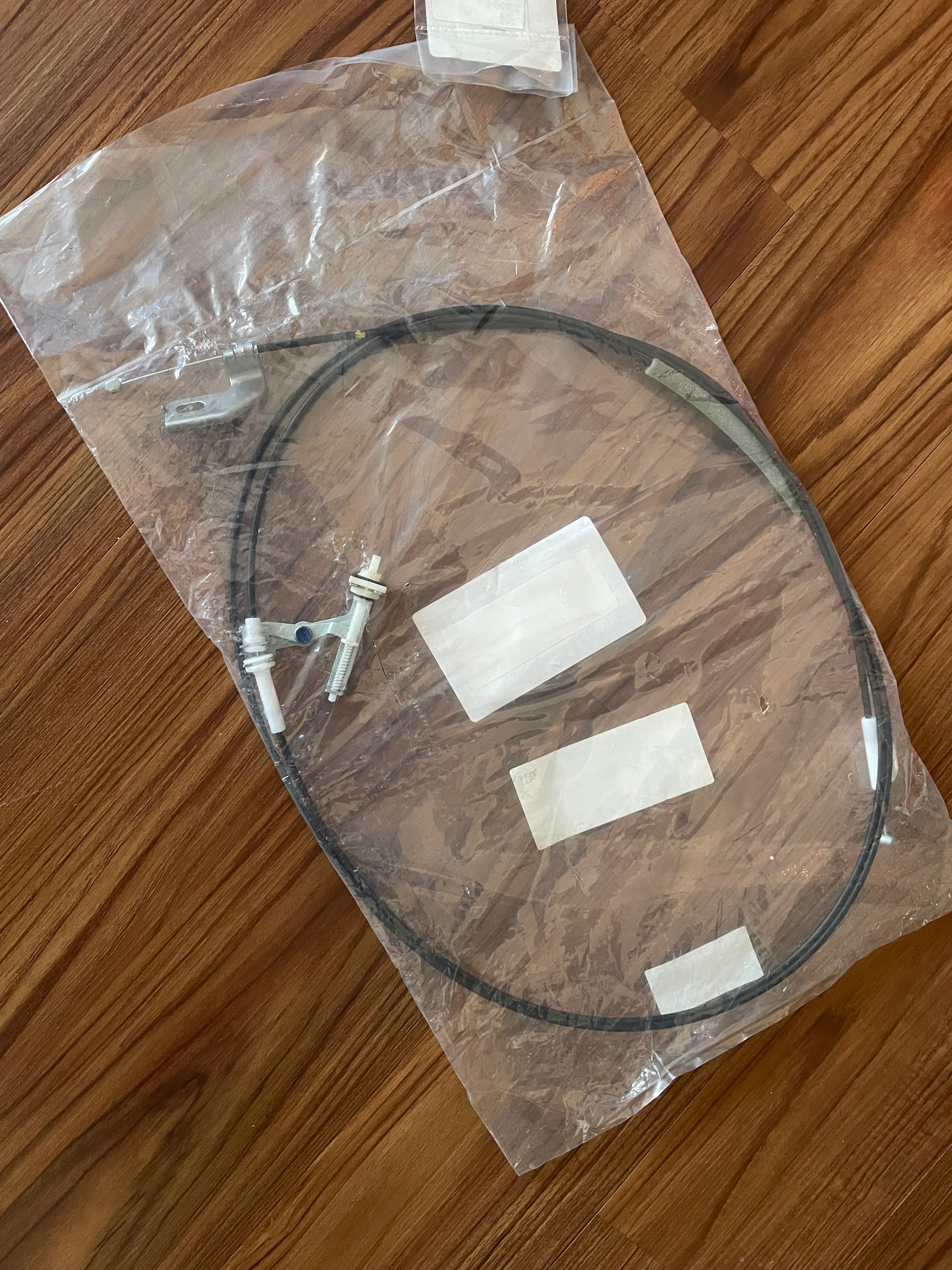 R34 2-Door Trunk/Fuel Filler Lid Cable