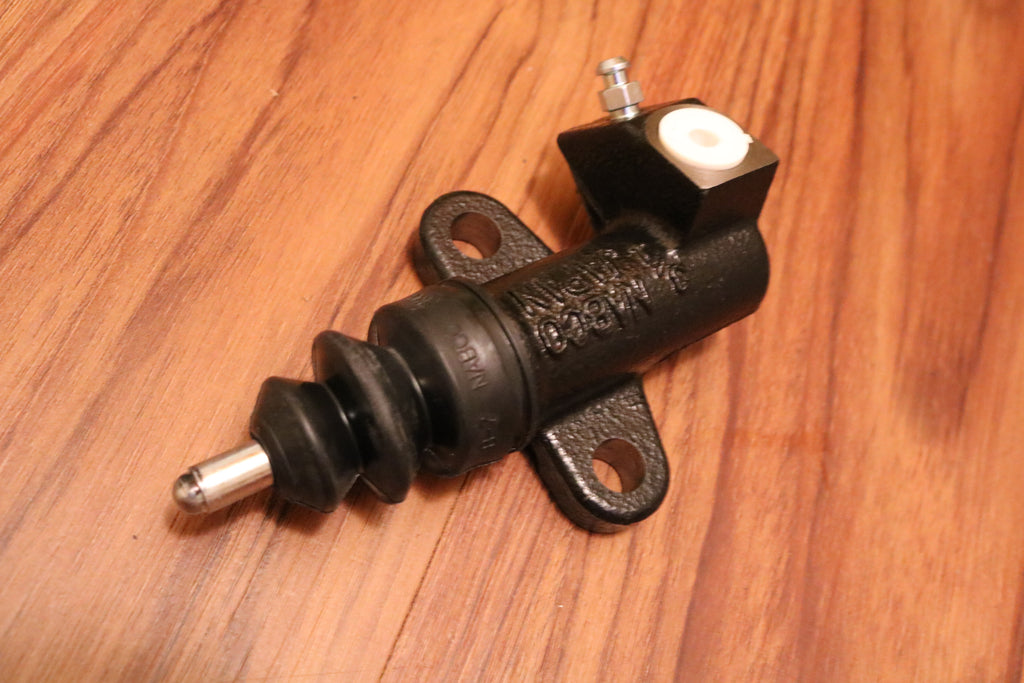 R32/R33/R34 2WD Clutch Slave Cylinder