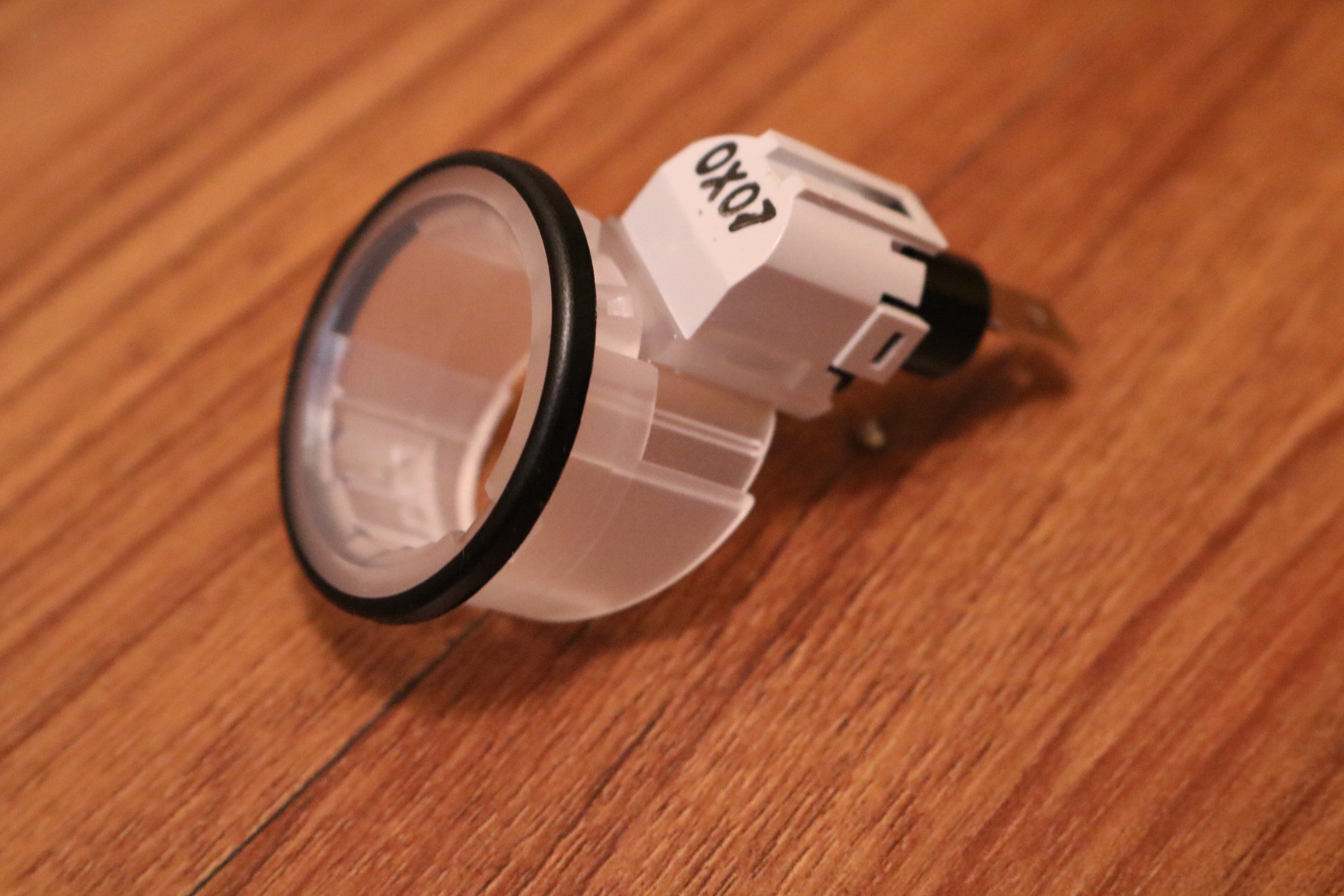 Z32/S15 Cigarette Lighter Lamp