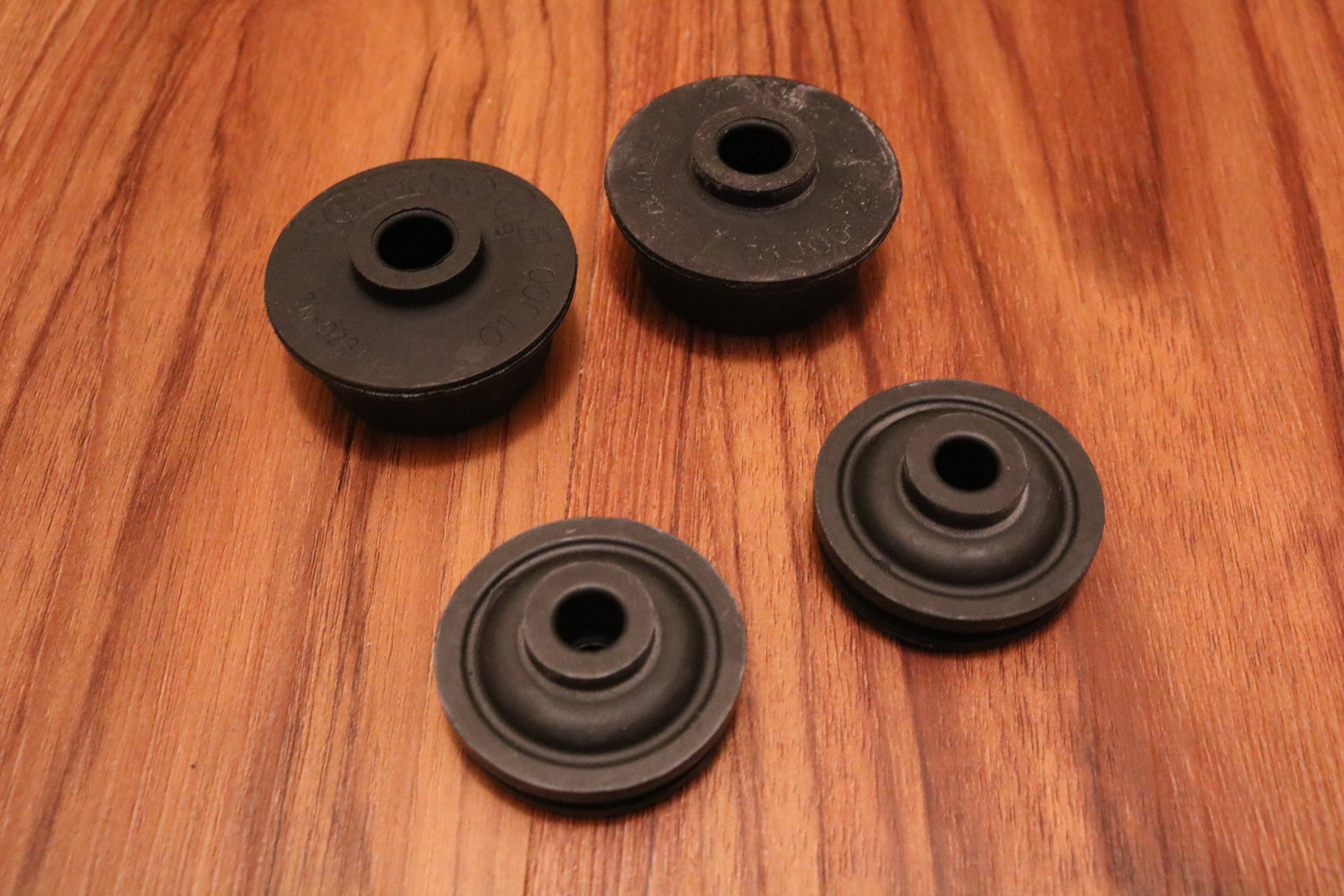 Skyline Radiator Mount Bushing Kit