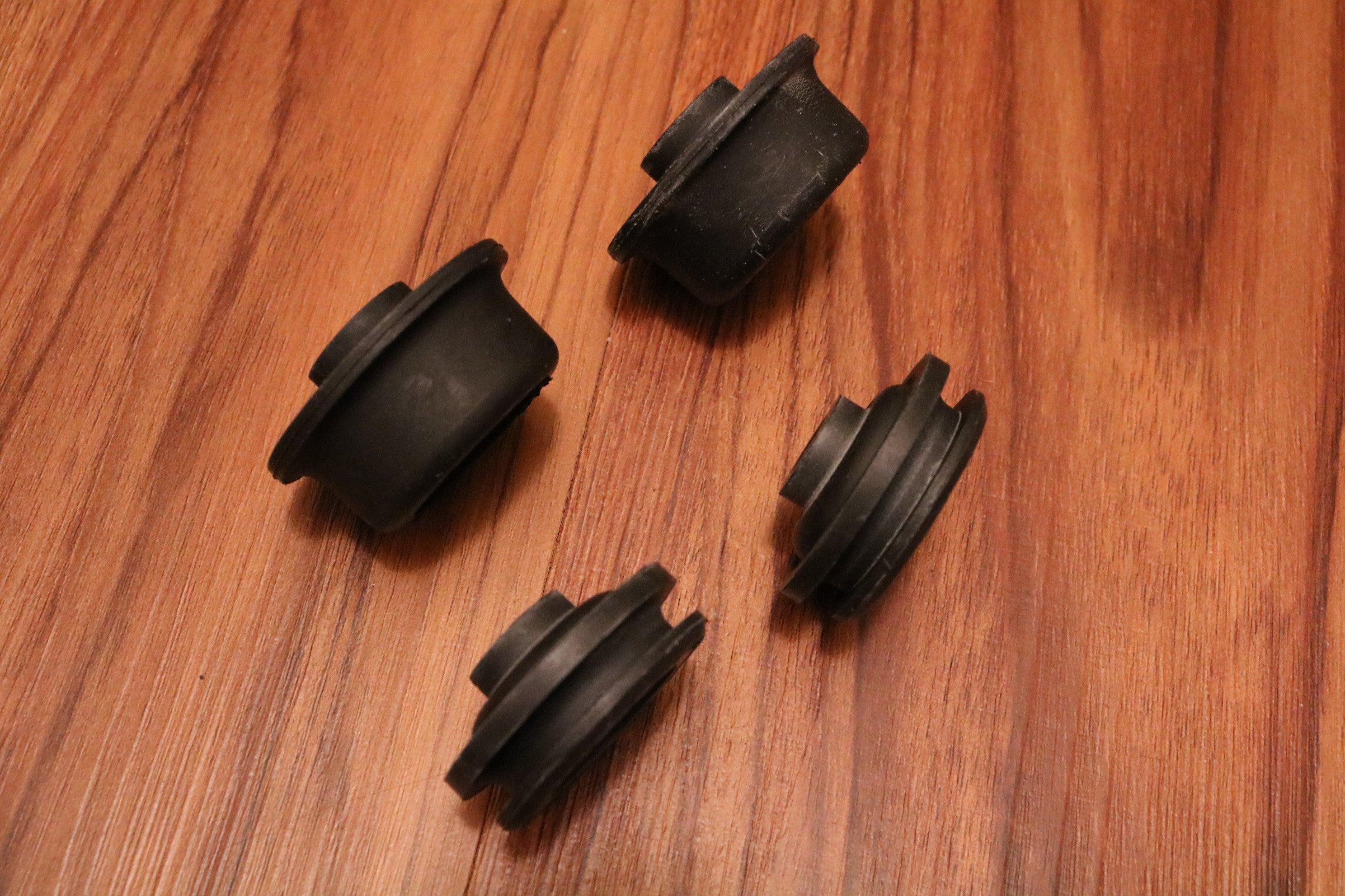 Skyline Radiator Mount Bushing Kit