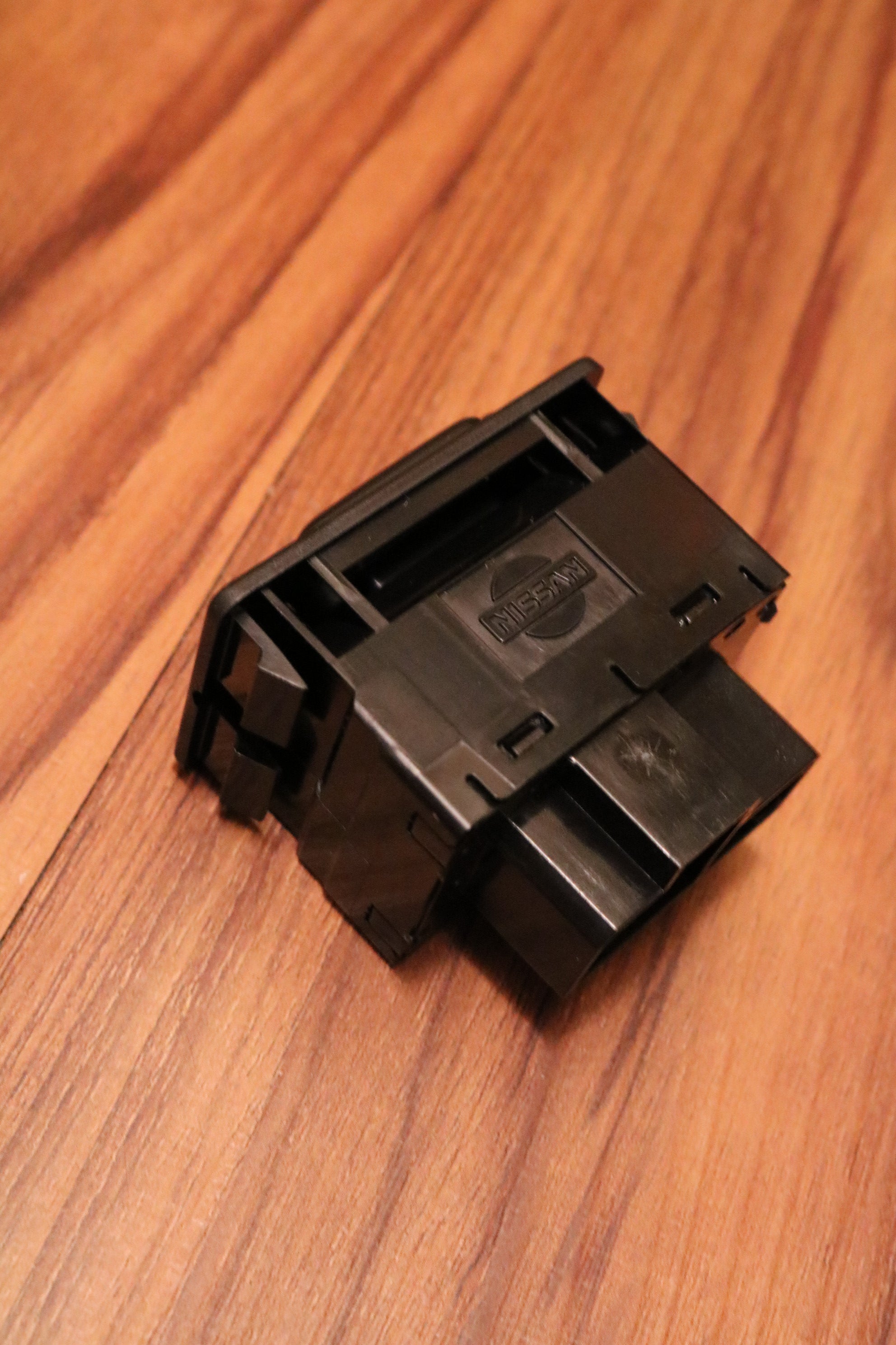 Mirror Switch (S14/R32/R34)