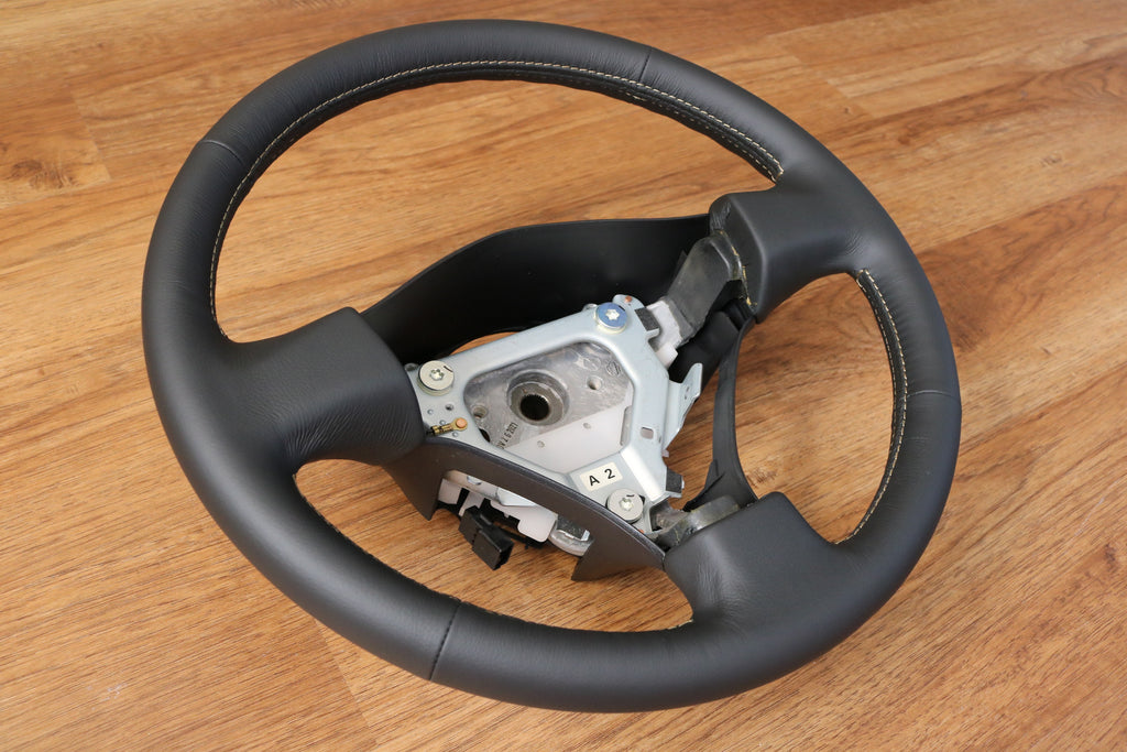 R34 GTR Nur/M-Spec Steering Wheel(Gold Stitch)