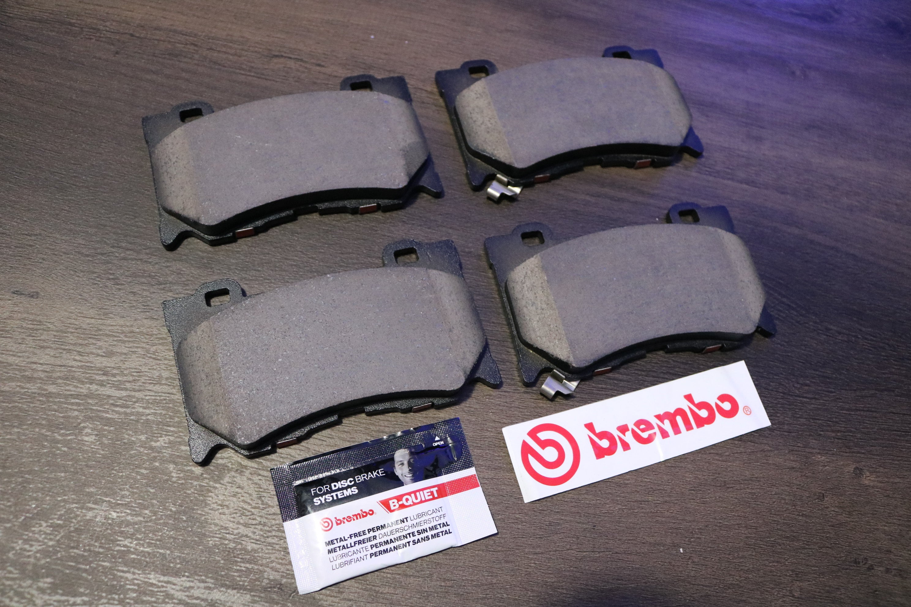 Brembo Front Brake Pad Set (Z32/S14/S15/R32)