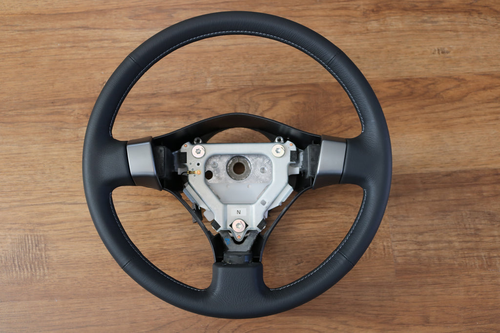 S15 Steering Wheel (Silver Stitch)