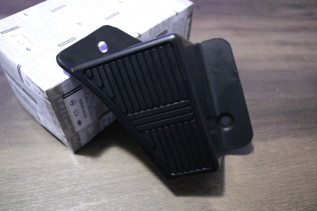 S13/S14/S15 Optional Dead Pedal