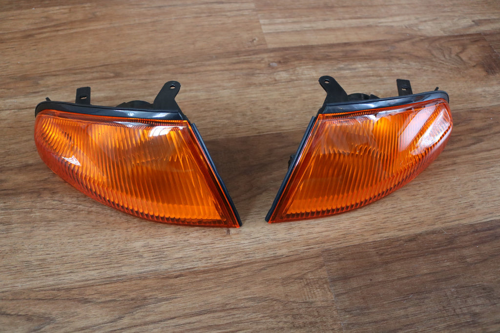 Nismo R32 GTR Corner Lamp Set