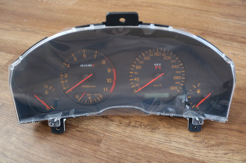 Nismo BNR34 GTR Cluster (Black)