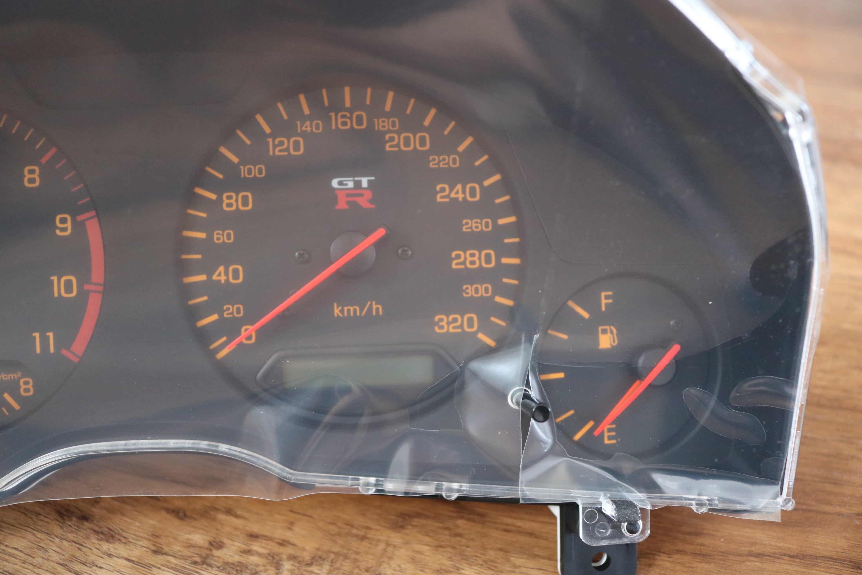 Nismo BNR34 GTR Cluster (Black)