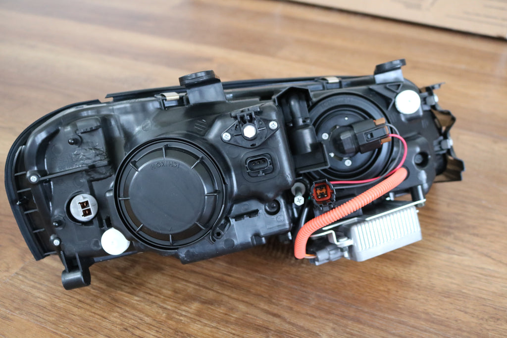 R34 GTR Xenon Headlamp Set (Extremely Rare)