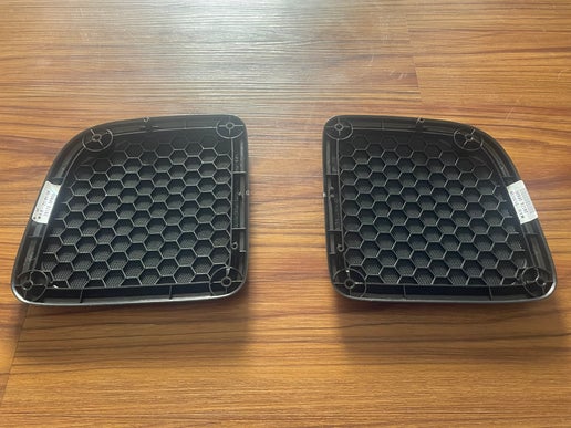 R34/S15/Y33 Rear Parcel Speaker Grille Kit